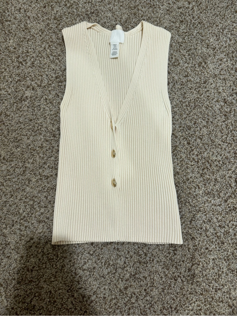 H&M Cream Ribbed V-Neck Sleeveless Top with Button Detail - Picture 1 of 2